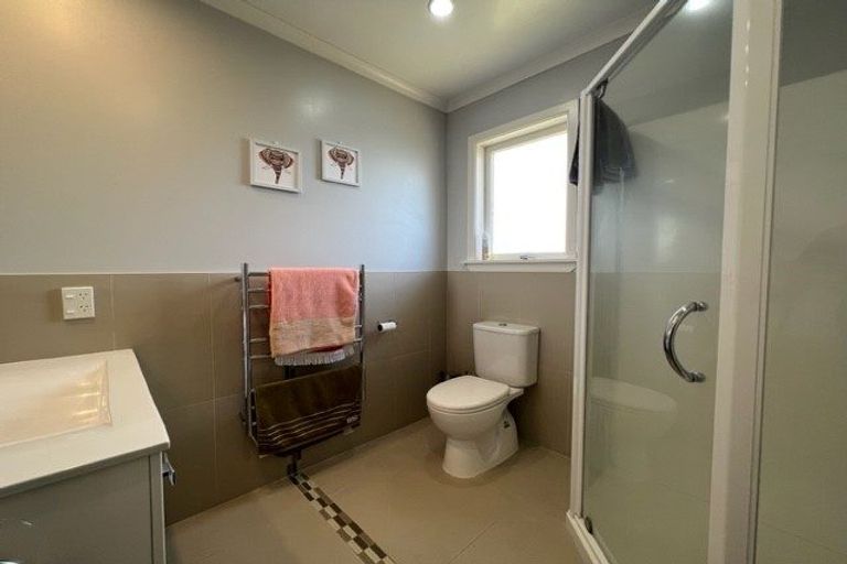 Photo of property in 6 Wood Avenue, Howick, Auckland, 2014