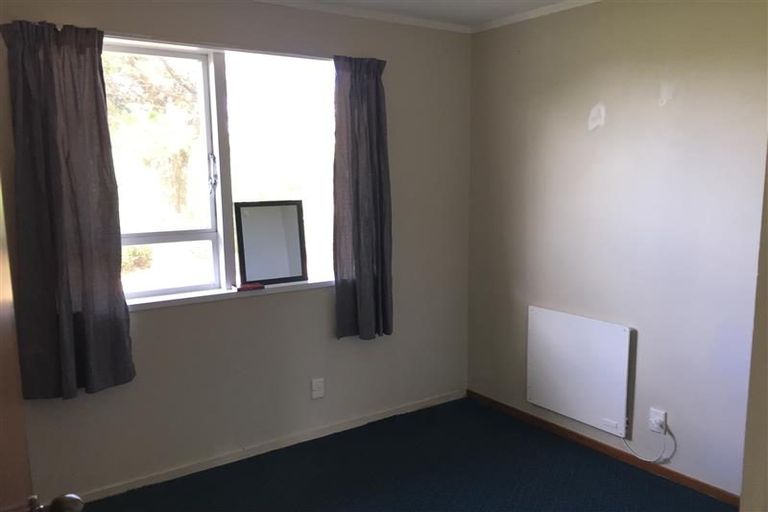 Photo of property in 2/65 Mandalay Terrace, Khandallah, Wellington, 6035