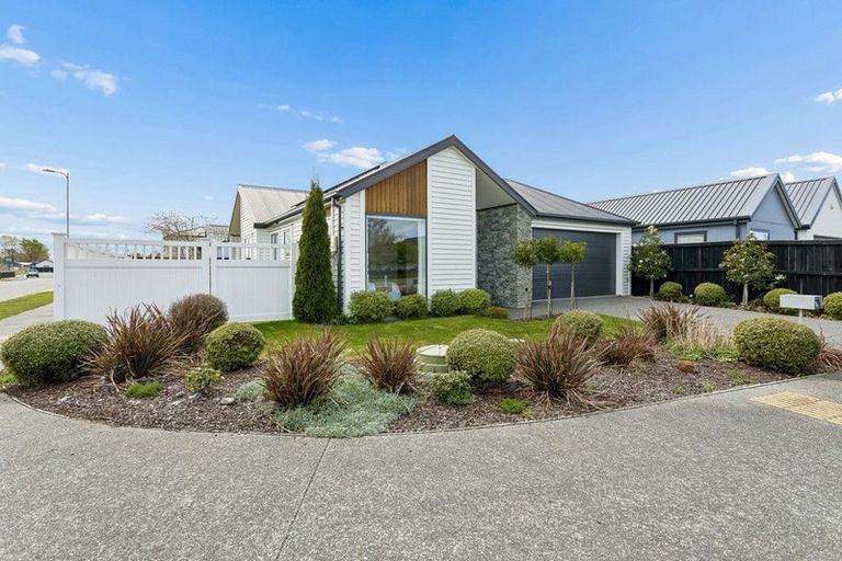 Photo of property in 26 Glenturret Drive, Casebrook, Christchurch, 8051