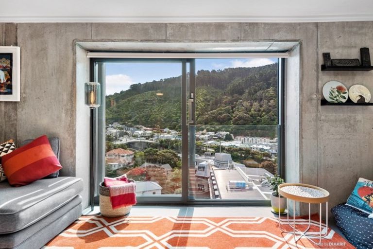 Photo of property in Frame Apartments, 1002/111 Molesworth Street, Thorndon, Wellington, 6011