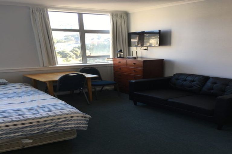 Photo of property in Quest/richard Pearse Apartment, 3/219g Willis Street, Te Aro, Wellington, 6011