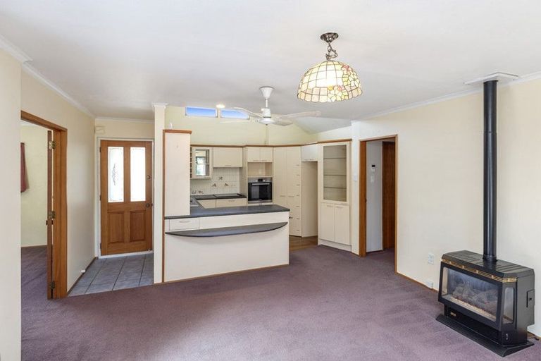 Photo of property in 2/39a Yardley Street, Avonhead, Christchurch, 8042