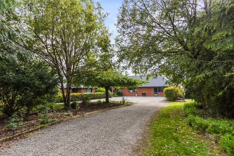 Photo of property in 90 Spur Road, Hadlow, Timaru, 7975