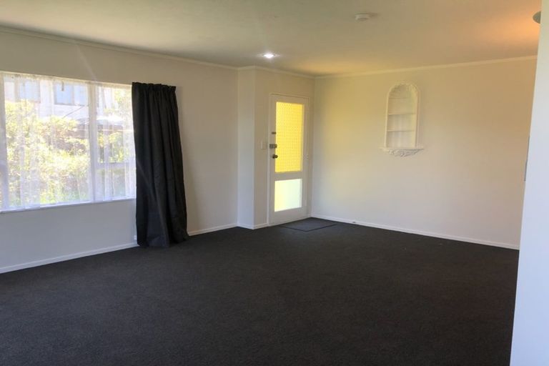 Photo of property in 13 Kaitangata Crescent, Kelson, Lower Hutt, 5010