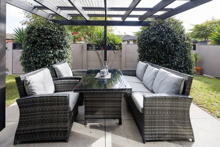 Photo of property in 2 Woburn Court, Rototuna North, Hamilton, 3210