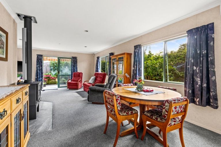 Photo of property in 67a Church Road, Taradale, Napier, 4112