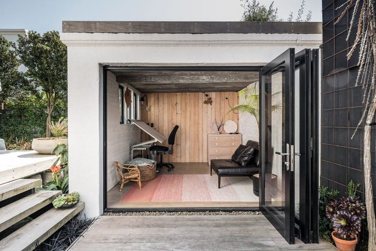 Photo of property in 8 Menzies Street, Sumner, Christchurch, 8081