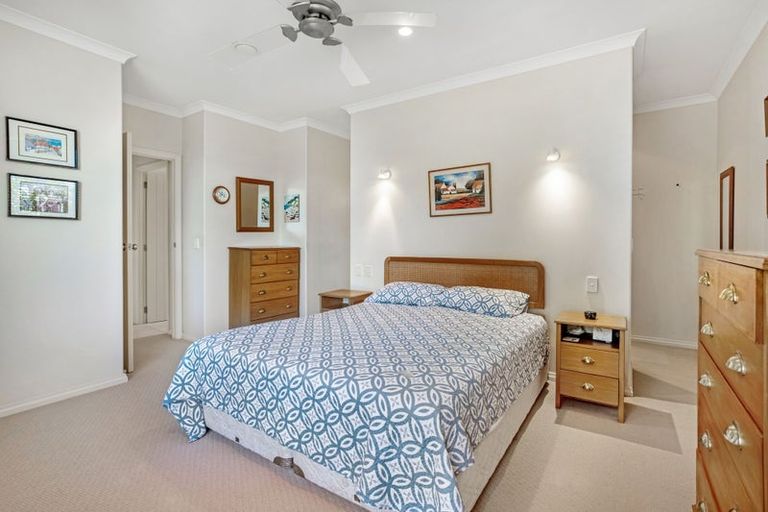 Photo of property in 10 Ringwood Place, Whitianga, 3510