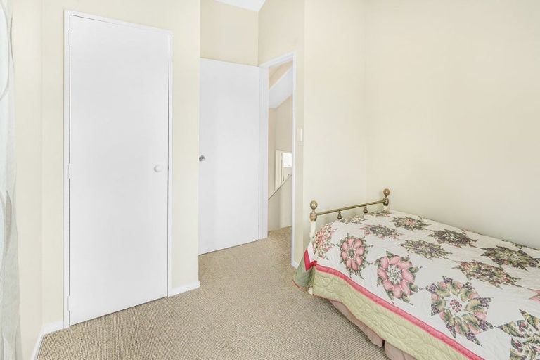 Photo of property in 45b Livingstone Avenue, Nawton, Hamilton, 3200