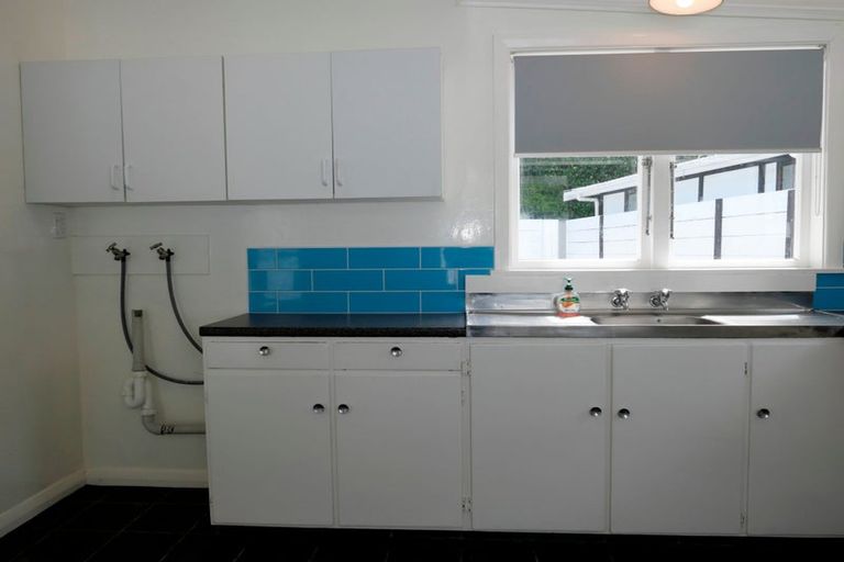 Photo of property in 130a Main Road North, Woodend, 7610