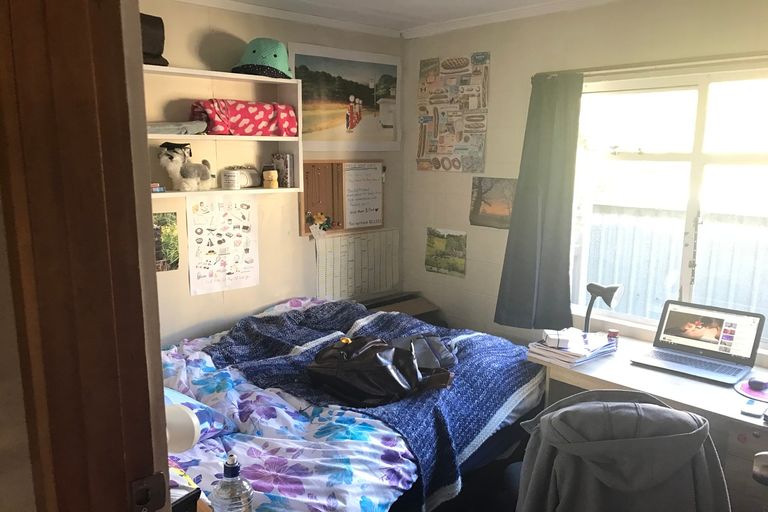 Photo of property in 5 Clarendon Street, North Dunedin, Dunedin, 9016