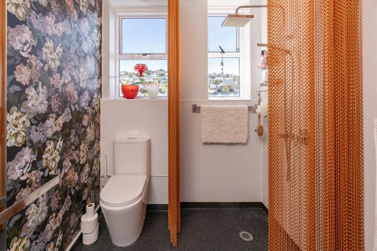 Photo of property in Harbour View Apartments, 147 Ohiro Road, Brooklyn, Wellington, 6021