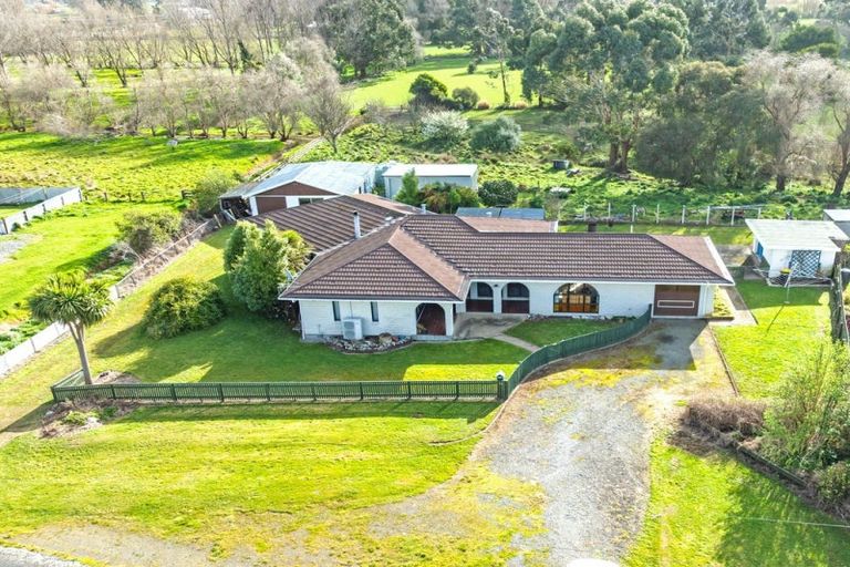 Photo of property in 73 Fergusson Street, Woodville, 4920