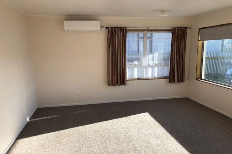 Photo of property in 4/616 Whitehead Road, Saint Leonards, Hastings, 4120