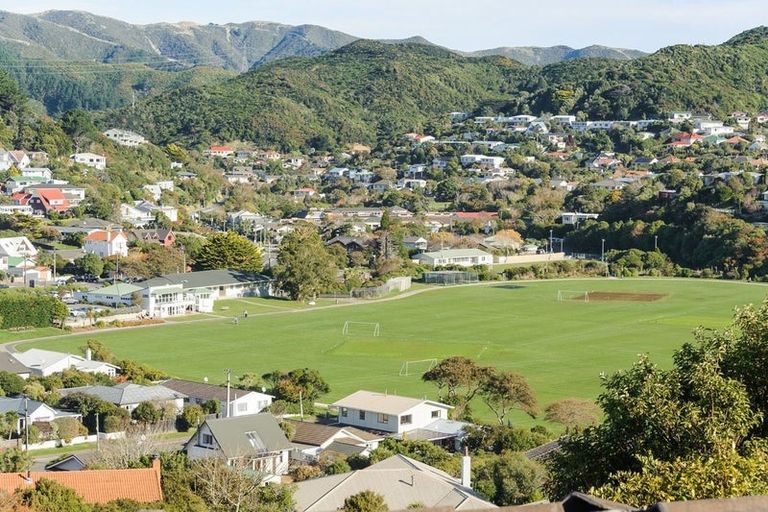 Photo of property in 34 Percy Dyett Drive, Karori, Wellington, 6012