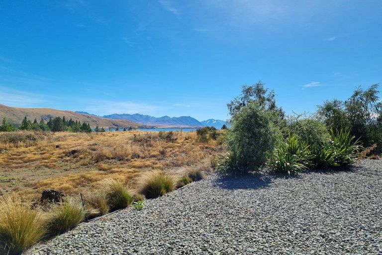 Photo of property in 22 Mistake Drive, Lake Tekapo, 7999