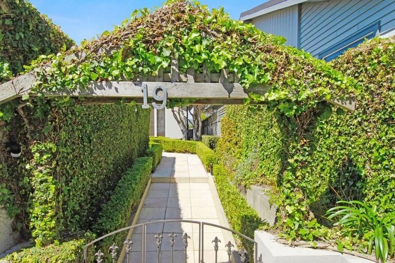 Photo of property in 19 Ventnor Street, Seatoun, Wellington, 6022