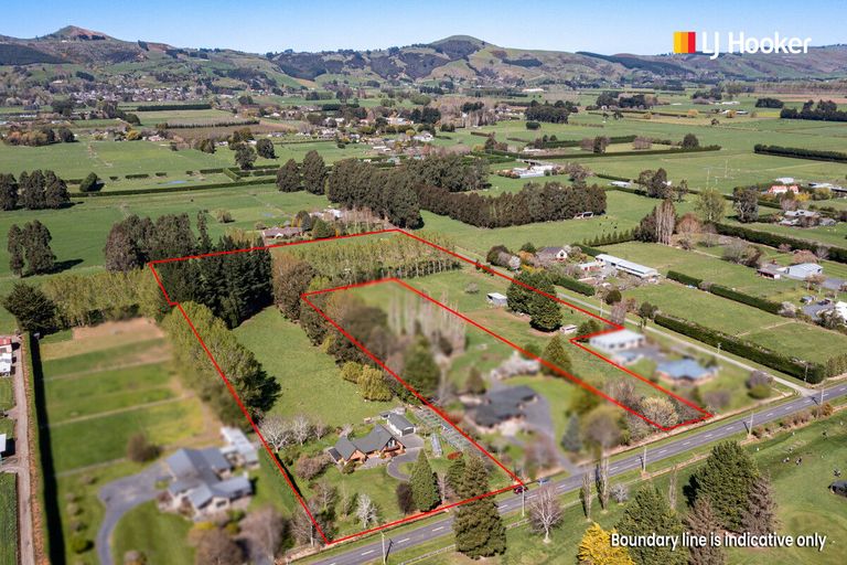 Photo of property in 133 Dukes Road South, Mosgiel, 9092