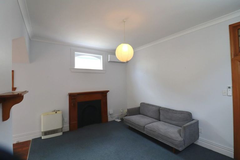 Photo of property in 13 Te Wharepouri Street, Berhampore, Wellington, 6023