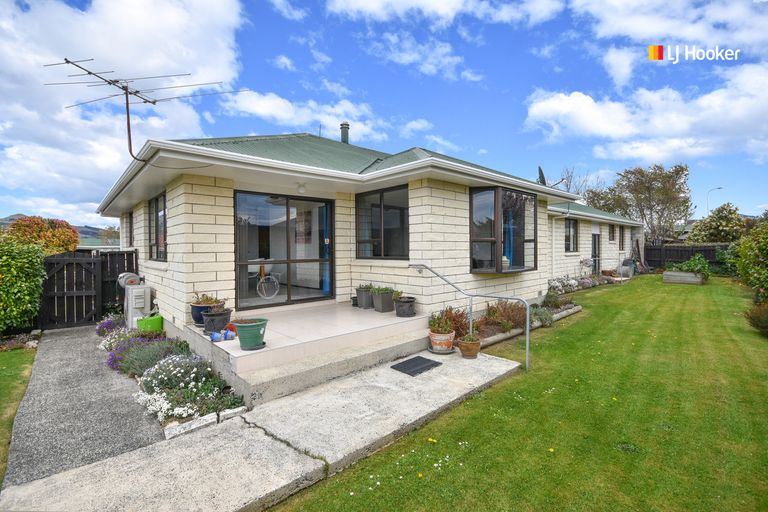 Photo of property in 14 Maple Grove, Mosgiel, 9024
