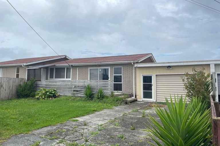 Photo of property in 49 Doment Crescent, Orewa, 0931