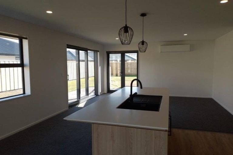 Photo of property in 199 Faringdon Boulevard, Rolleston, 7615