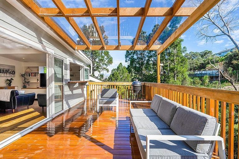 Photo of property in 78 Palmerston Road, Birkenhead, Auckland, 0626