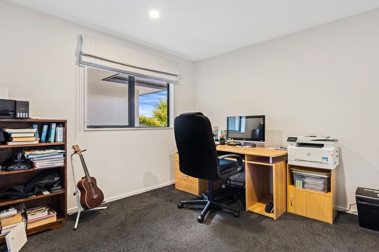 Photo of property in 10 Loxley Place, Lincoln, 7608