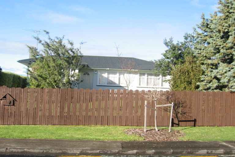 Photo of property in 7 Adams Road, Manurewa, Auckland, 2102