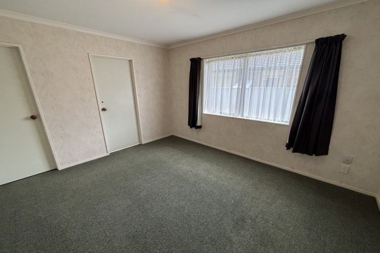 Photo of property in 8 Lancewood Lane, Roslyn, Palmerston North, 4414