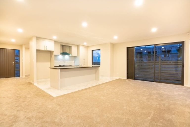 Photo of property in 13 Kapia Drive, Takanini, 2112