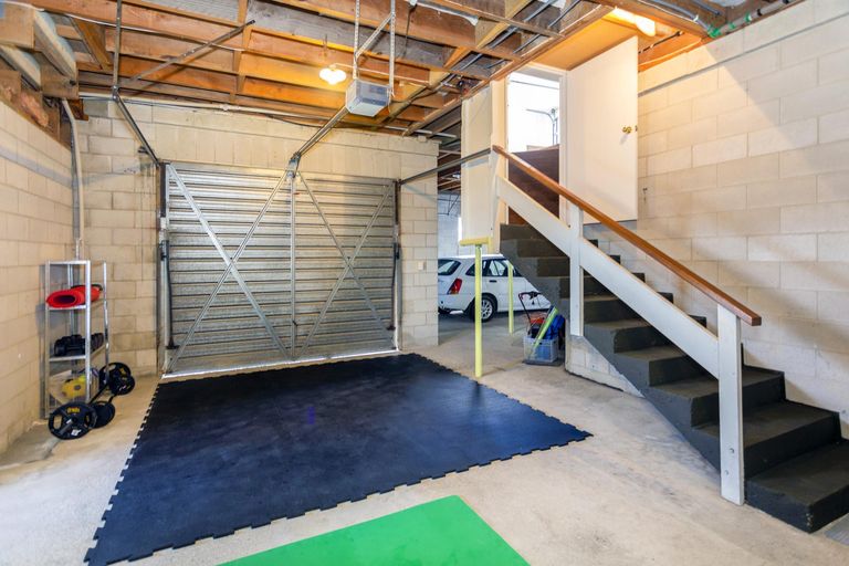 Photo of property in 60 Warren Street, Oamaru, 9400