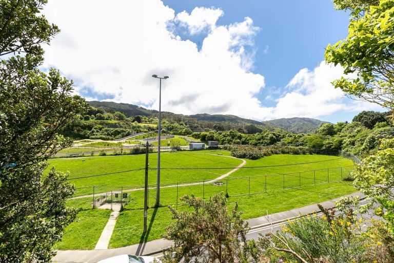 Photo of property in 86 Curtis Street, Northland, Wellington, 6012