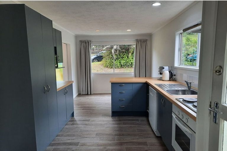 Photo of property in 4 Capricorn Place, Browns Bay, Auckland, 0630