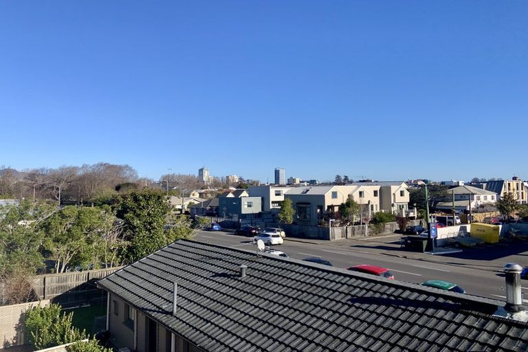 Photo of property in Amuri Park Apartments, 12/280 Bealey Avenue, Christchurch Central, Christchurch, 8013
