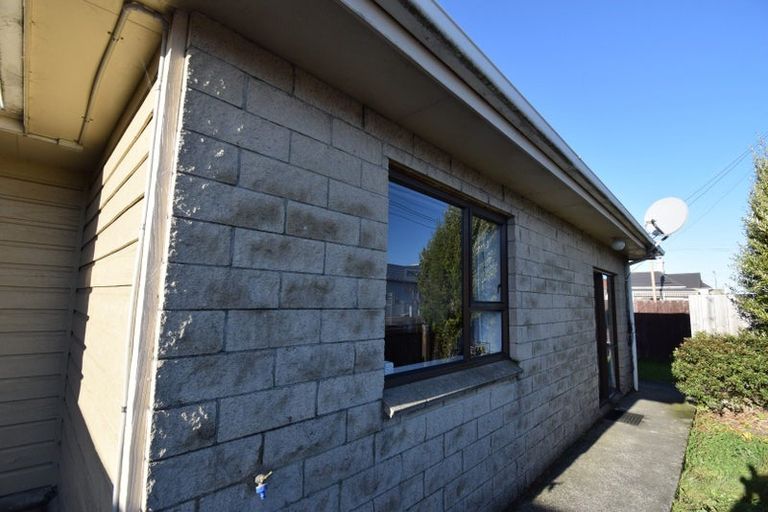 Photo of property in 53b Bradshaw Street, South Dunedin, Dunedin, 9012