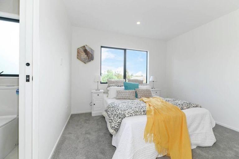 Photo of property in 39b Maugham Drive, Bucklands Beach, Auckland, 2014
