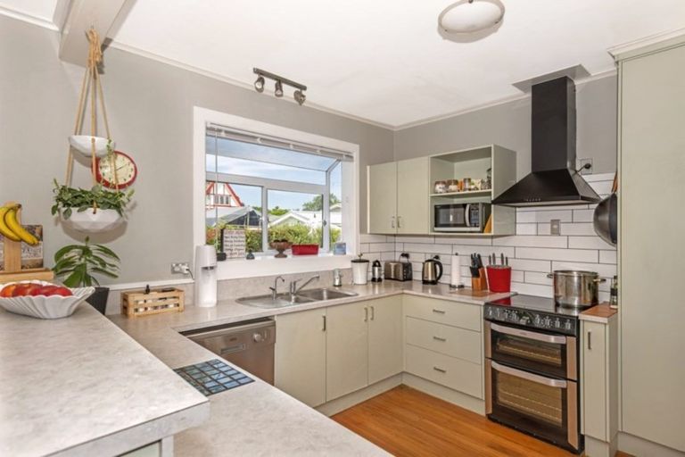 Photo of property in 662 Gladstone Road, Te Hapara, Gisborne, 4010