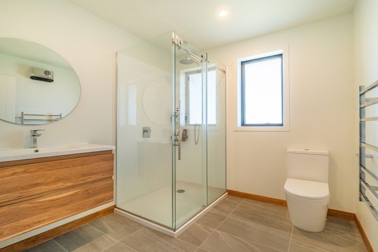 Photo of property in 19 Seaview Terrace, Kew, Dunedin, 9012