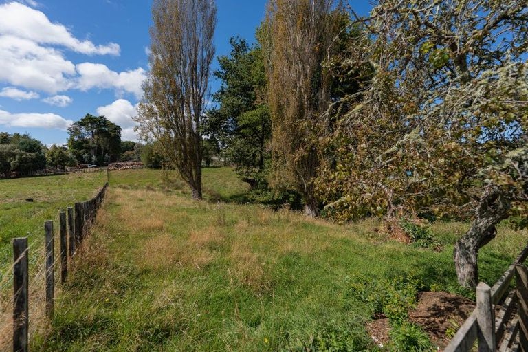 Photo of property in 6 Waugh Street, Kimbolton, 4777