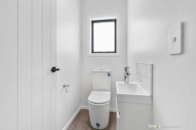 Photo of property in 41 Ken Douglas Drive, Aotea, Porirua, 5024