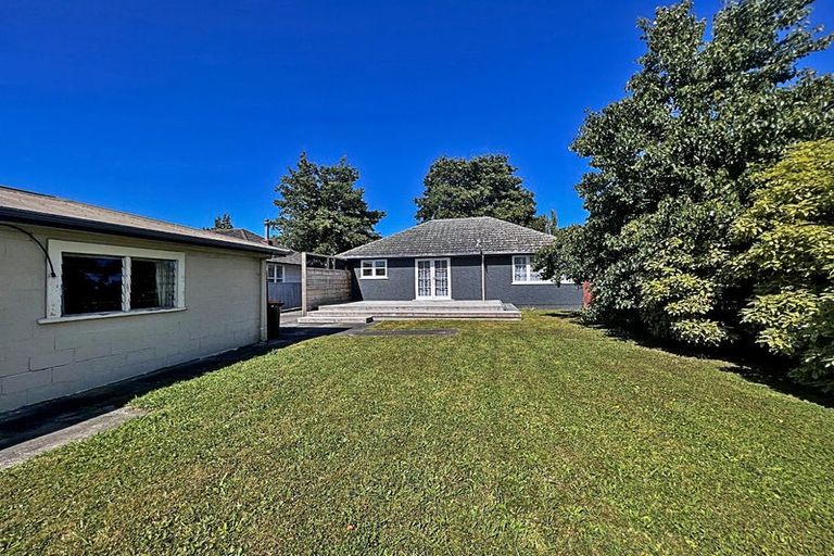 Photo of property in 27 Seddon Street, Takaro, Palmerston North, 4412