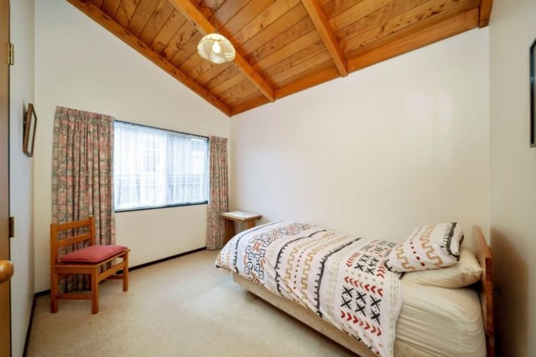 Photo of property in 1/13 Wesley Avenue, Frankleigh Park, New Plymouth, 4310