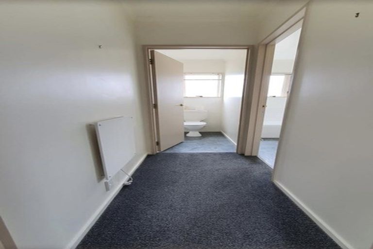 Photo of property in 5 The Boulevard, Red Beach, 0932