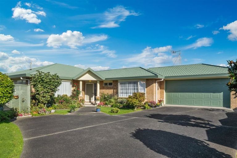 Photo of property in 9 Gimblett Court, Levin, 5510