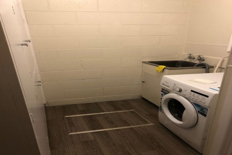 Photo of property in 3 Siska Place, Upper Riccarton, Christchurch, 8041