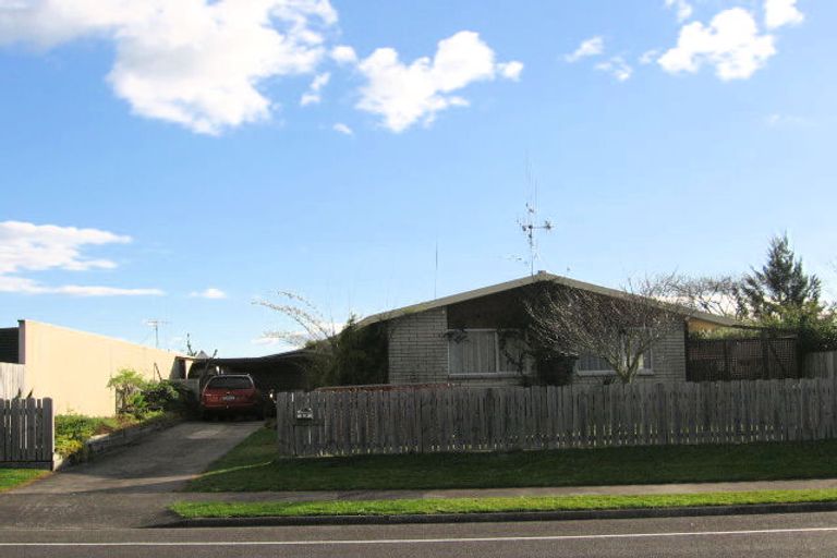 Photo of property in 110 Windermere Drive, Poike, Tauranga, 3112
