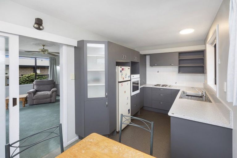 Photo of property in 1/6 Tulloch Place, Papanui, Christchurch, 8052