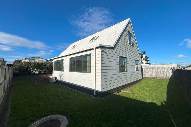 Photo of property in 884b Papamoa Beach Road, Papamoa Beach, Papamoa, 3118