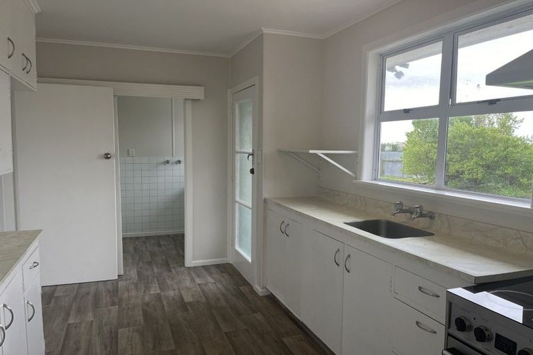 Photo of property in 18 Mersey Street, Levin, 5510